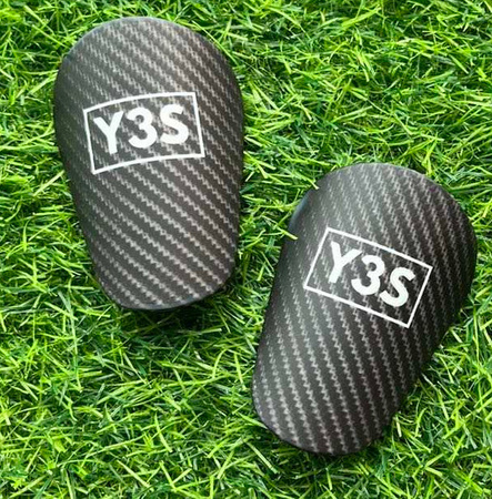 MINI ochraniacze piłkarskie Y3S